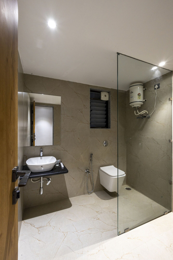 Bathroom 4, Hotel Opulence, Aurangabad