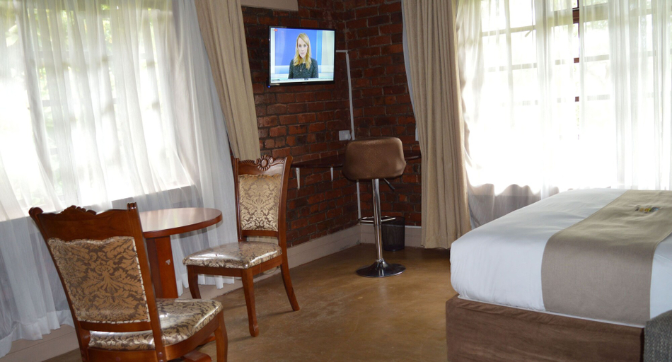 Bedroom 3, Manna Resorts, Harare