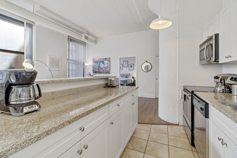 Others 4, TrustBnB, Philadelphia