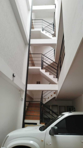 Others 4, Balcones de la Rivera, Guadalajara de Buga