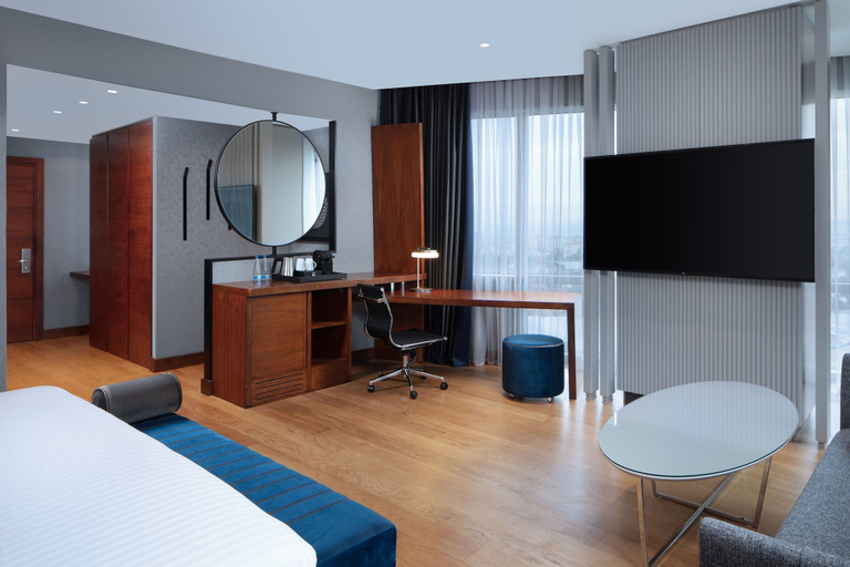 Bedroom 3, Delta Hotels By Marriott Istanbul Levent, Beşiktaş