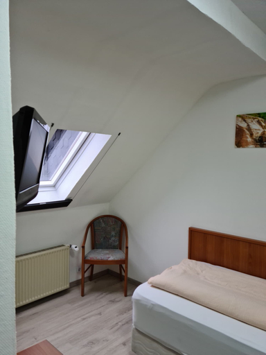 Bedroom 2, Pension Kreihe, Osterode am Harz