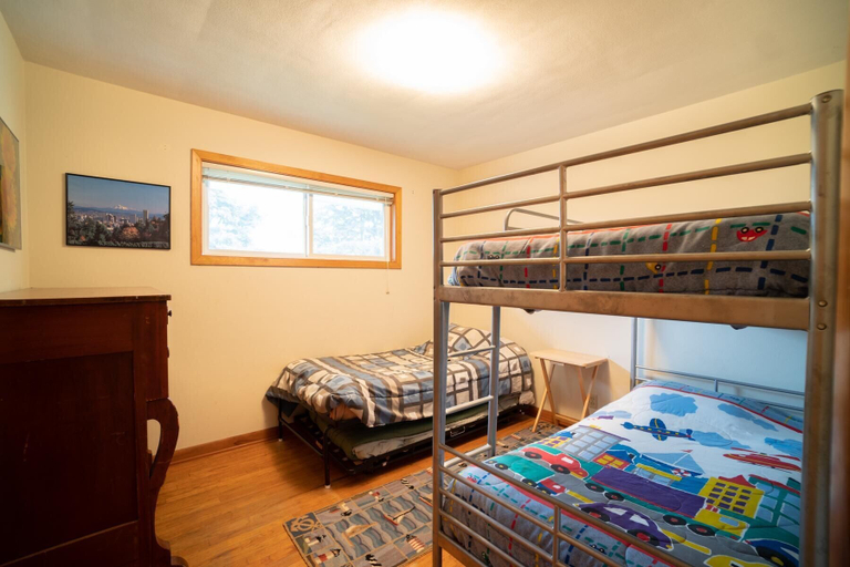 Bedroom 3, Beach Haven, Clatsop