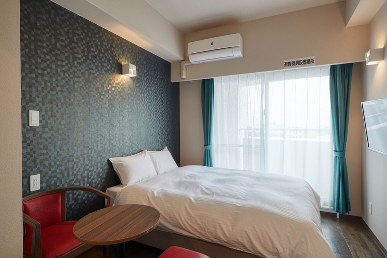 Bedroom 2, New Normal Condo in NAHA AIRPORT, Naha