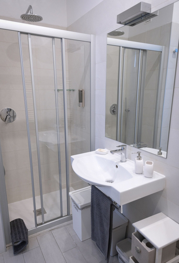 Bathroom 4, Affittacamere Villa Marcella, La Spezia