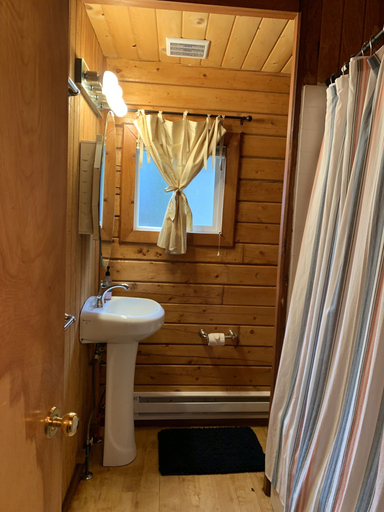 Bathroom 3, Joy's Kenai River Cabins, Kenai Peninsula