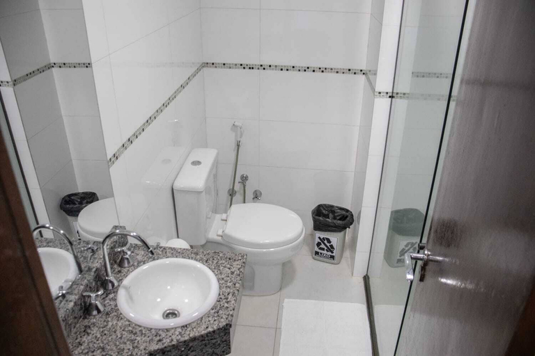 Bathroom 3, Hotel Castelo Branco, Foz do Iguaçu