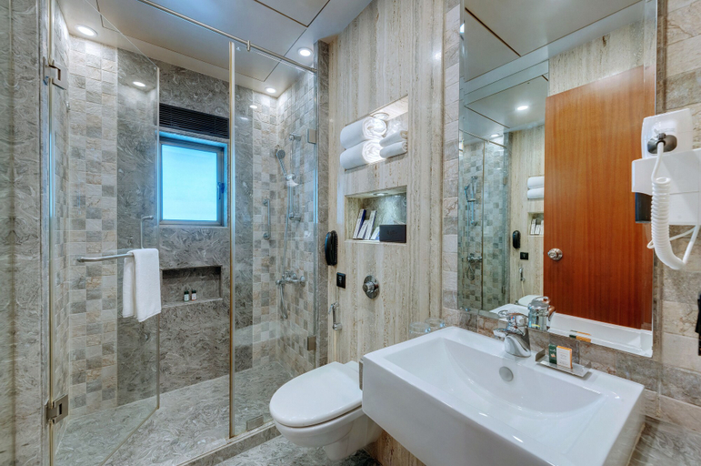 Bathroom 4, Adiva Residency Beacon, Grant Road, Mumbai, Mumbai City