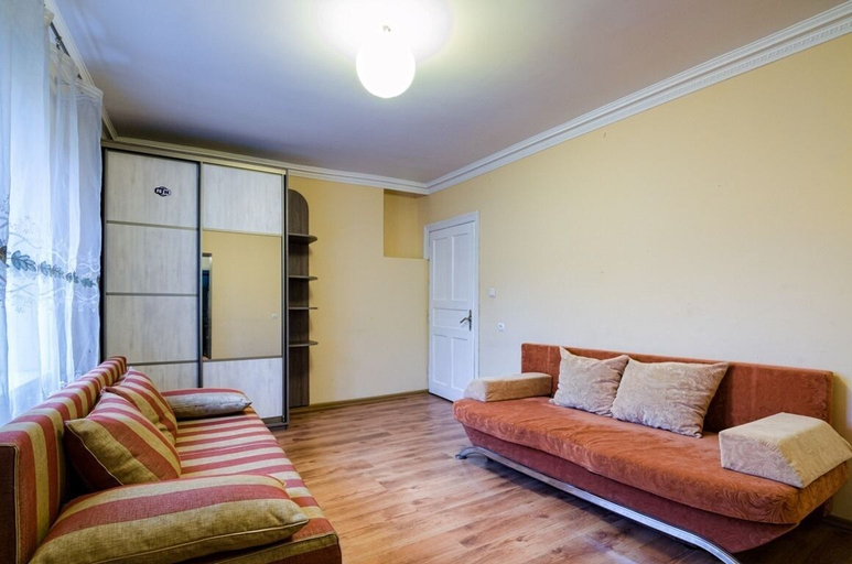 Others 4, Economy Apartment Doroshenka 48, L'vivs'ka