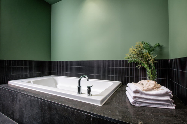 Bathroom 5, Browndot Hotel Dadaepo Beach Branch, Saha