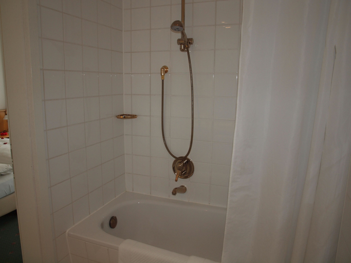 Bathroom 5, Hotel Bellevue Schmölln, Altenburger Land