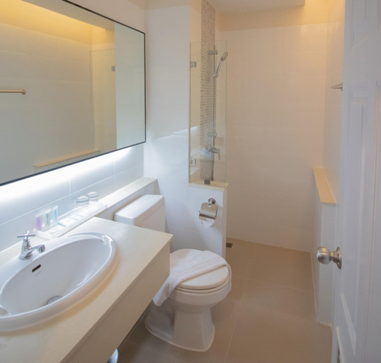 Bathroom 4, Fortune D Hotel Phitsanulok, Muang Phitsanulok