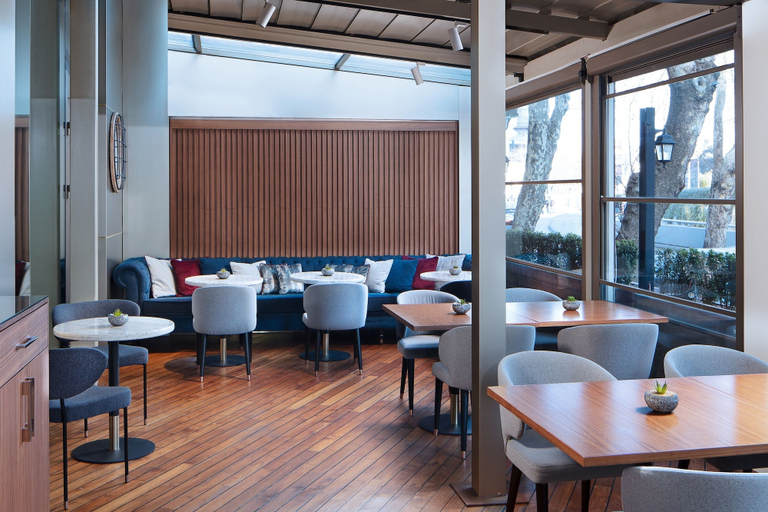 Food & Drinks 5, Delta Hotels By Marriott Istanbul Levent, Beşiktaş
