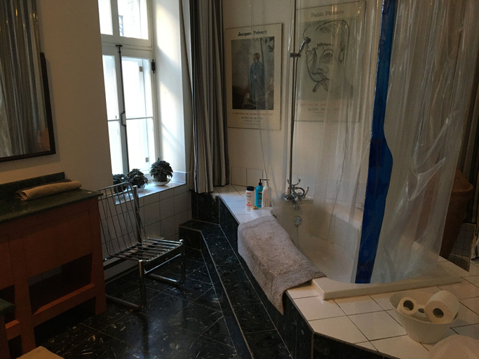 Bathroom, Gite B&B du Vieux-Port, Communauté-Urbaine-de-Québec