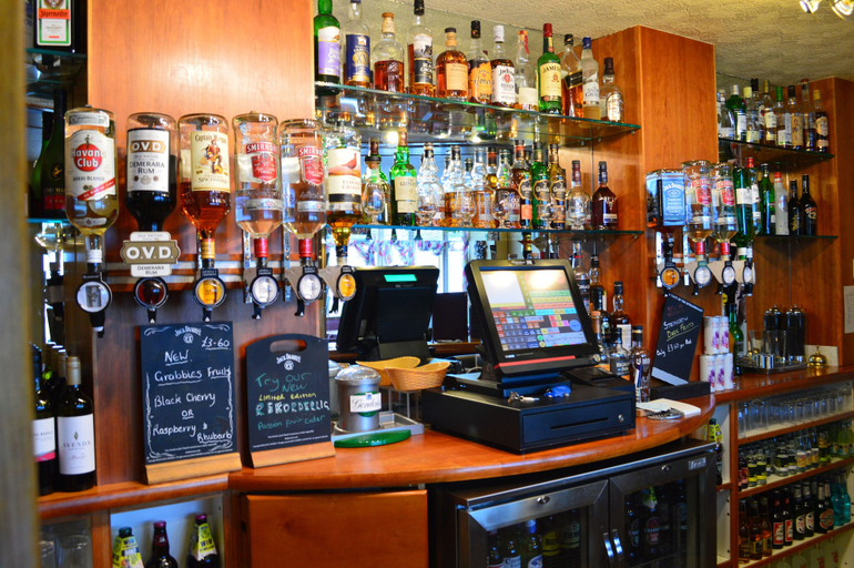 Food & Drinks 5, Park Hotel, Highland