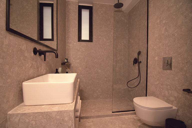 Bathroom 5, CityZoe Athens Suites, Attica