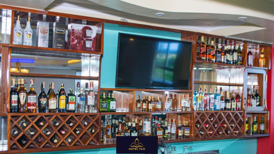 Food & Drinks 3, Hotel Taji, Laikipia East