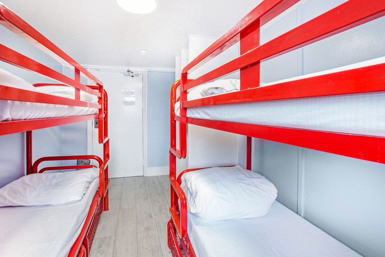 Bedroom 2, Astor Hyde Park – 18 to 40 years, London