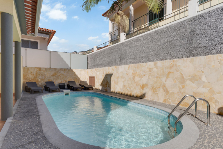 Sport & Beauty 4, Casa Amarela, Funchal