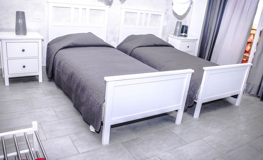 Bedroom 3, 5 Swiss Hotel, Nyarugenge