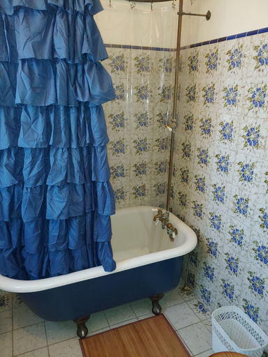 Bathroom 4, Greenway Manor, Cochise