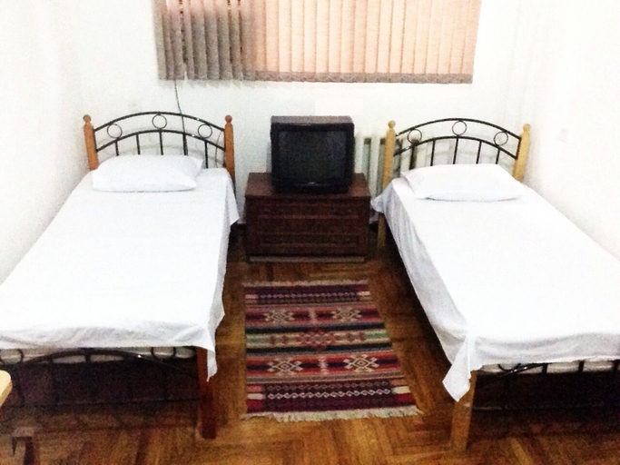 Bedroom 4, Naftalan Guest House, Baku