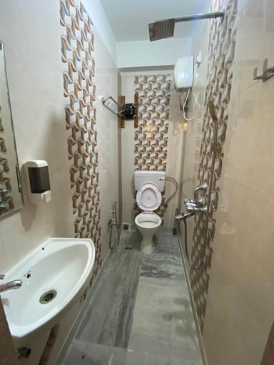 Bathroom, Hope Inn, South 24 Parganas