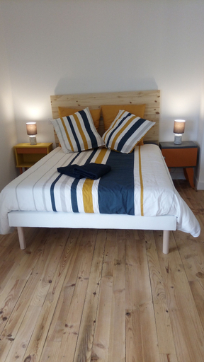 Bedroom 2, La Vigneronne, Aude
