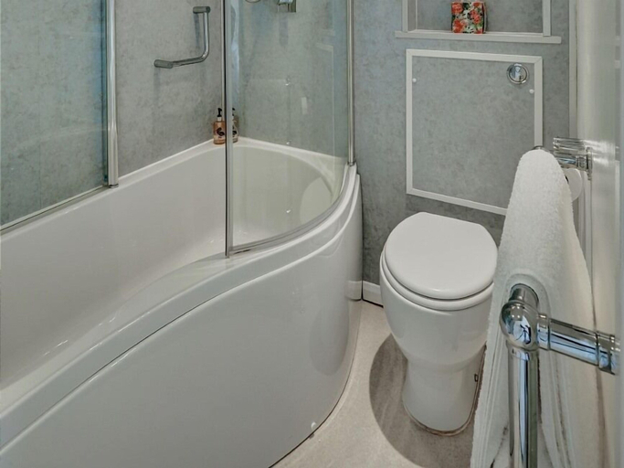 Bathroom 4, Bosavern House, Cornwall