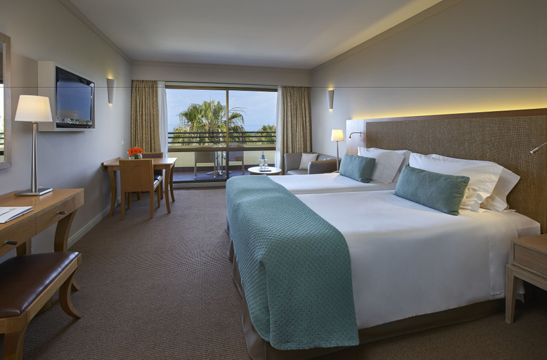 Bedroom 3, Suite Hotel Eden Mar, by PortoBay, Funchal
