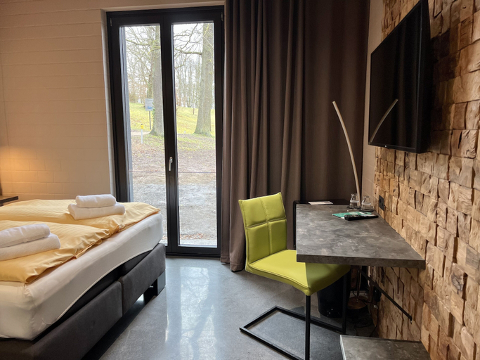 Bedroom 3, Zweirad Hotel Lenne, Schwerin