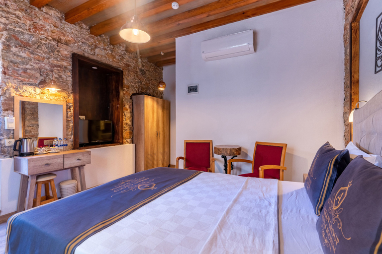 Bedroom 3, Akkan Hotel, Bodrum