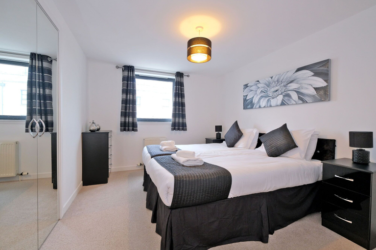 Bedroom 3, Orange Apartments City, Aberdeen