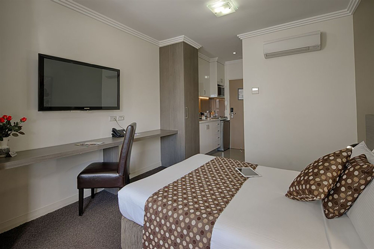 Bedroom 18