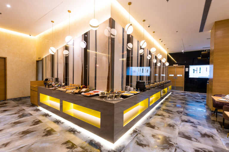 Food & Drinks 5, The Fern Residency Jamnagar, Series by Marriott, Jamnagar