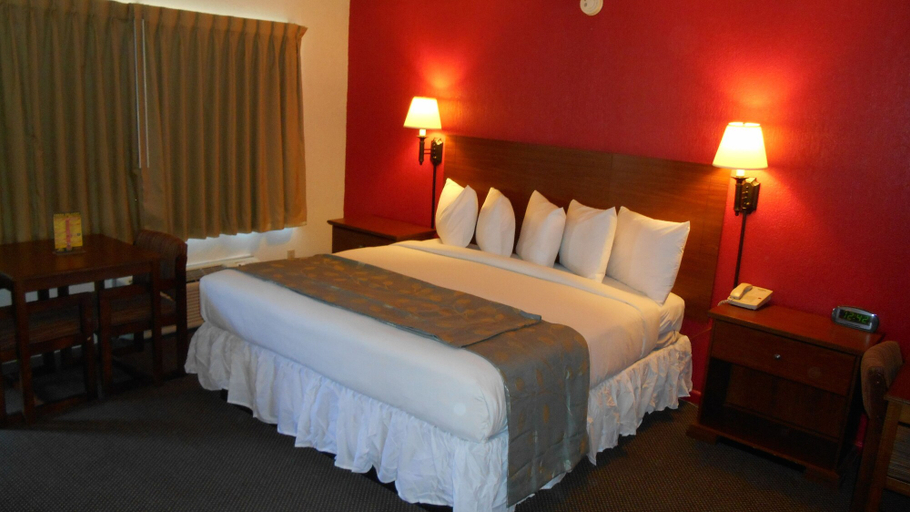 Bedroom 3, Econo Lodge Inn & Suites Abilene East District, Taylor