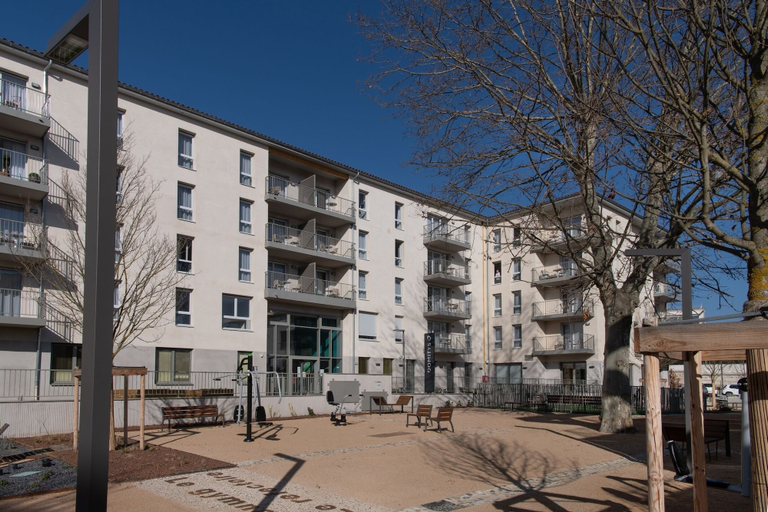 Exterior & Views, DOMITYS - La Sardonne, Haute-Loire