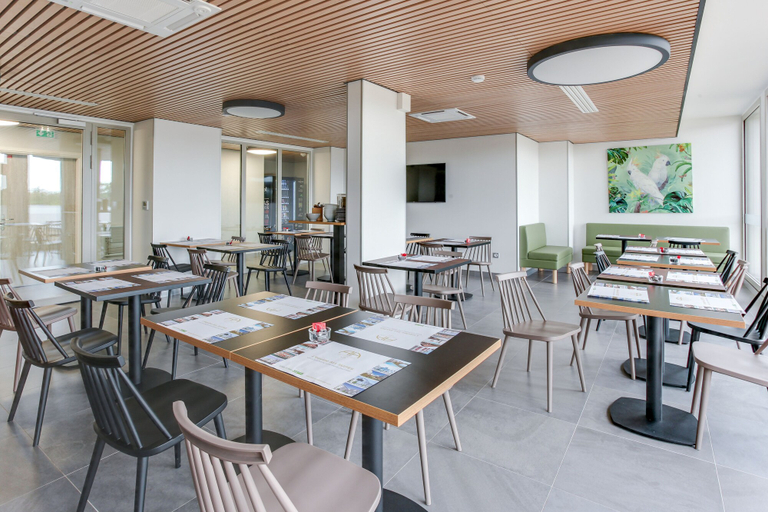 Food & Drinks 4, All Suites Appart Hôtel | Palaiseau - Massy TGV, Essonne