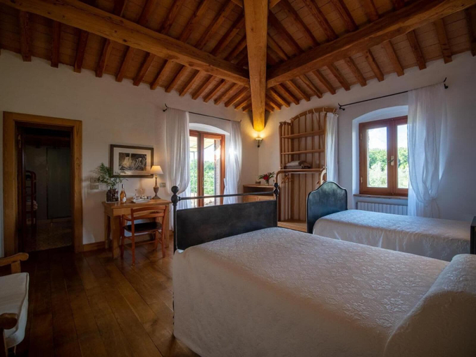 Bedroom 5, Podere Le Mezzelune, Livorno