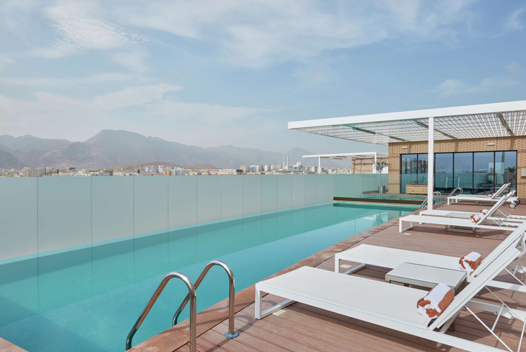 Sport & Beauty 2, Hilton Garden Inn Muscat Al Khuwair, Muttrah