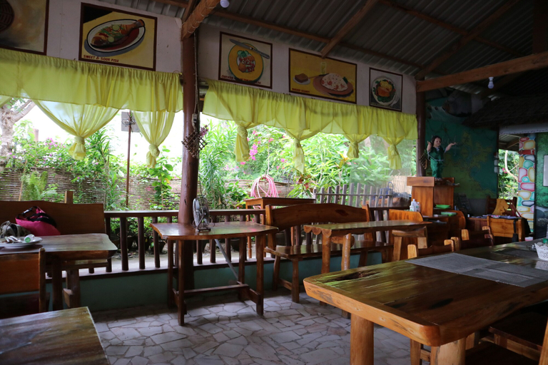 Food & Drinks 5, Mountain Beach Resort, Abra de Ilog
