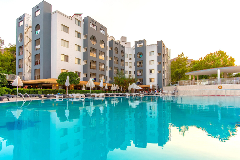 Exterior & Views 2, CAPRICE BEACH HOTEL, Marmaris