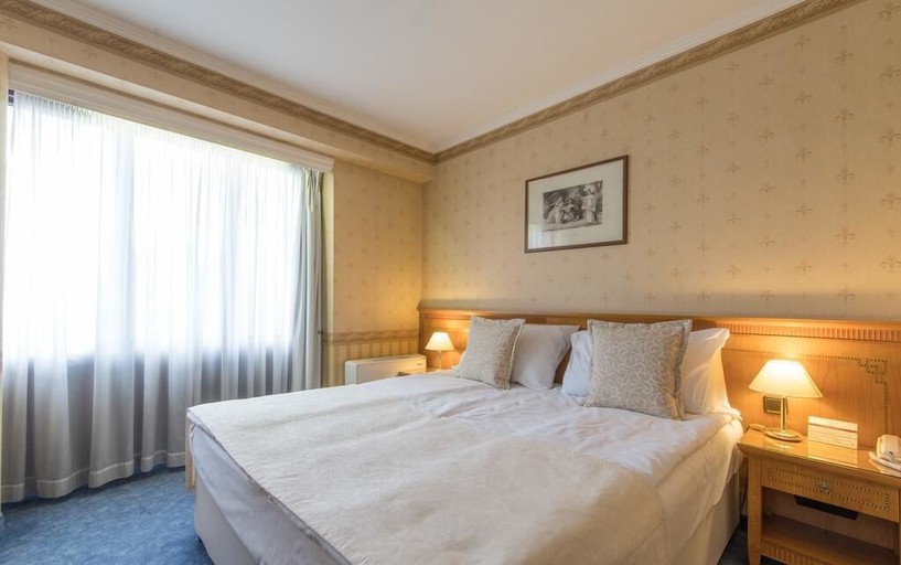 Bedroom 2, Hotel Downtown, Stolichna