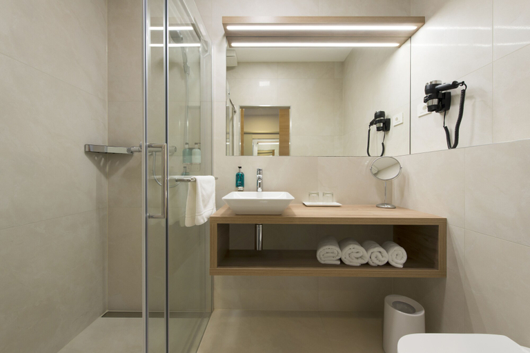 Bathroom 4, Ahotel Hotel Ljubljana, Ljubljana