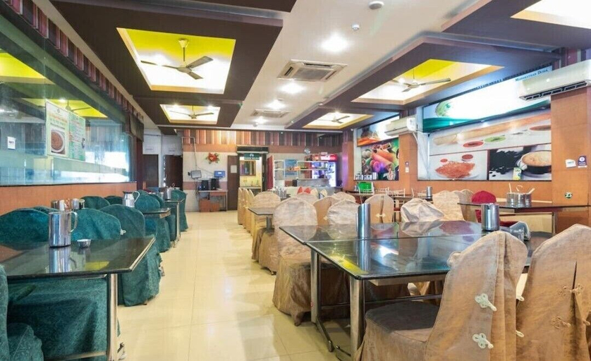 Food & Drinks 5, Hotel Vassi Palaze, Kancheepuram
