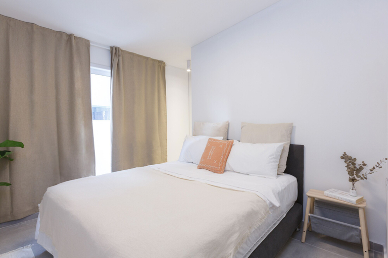 Bedroom 5, AirTLV - Kamuel Apartments