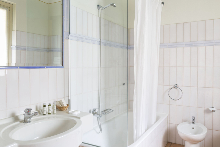 Bathroom 3, Hotel Ponte di Rialto, Cremona