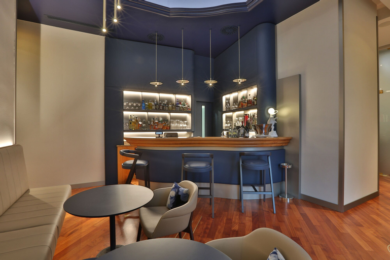 Food & Drinks 5, Palace Hotel Moderno, Pordenone
