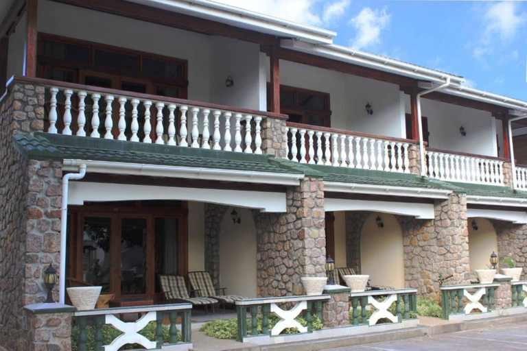 Exterior & Views 2, Sun Properties