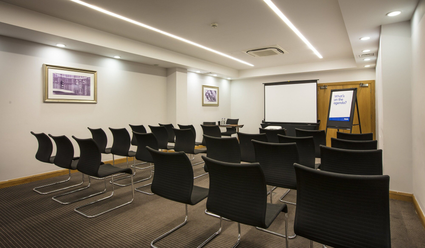 Business Facilities 4, Thistle London Holborn, London